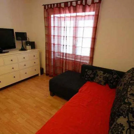 Apartman In 14218
